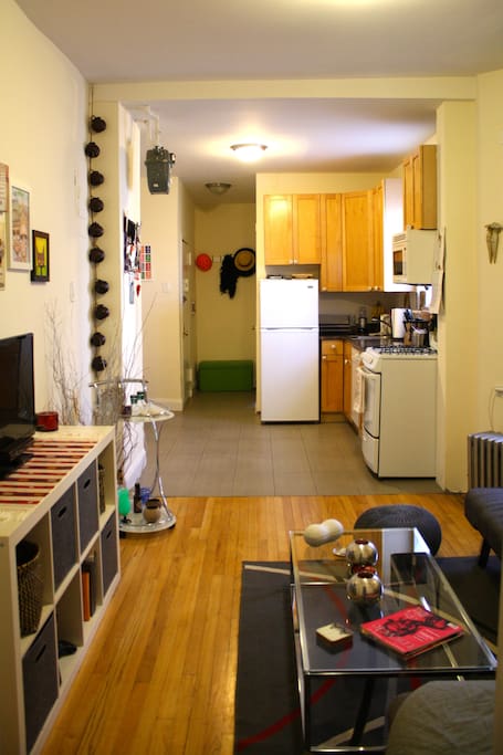 Living room/kitchen.