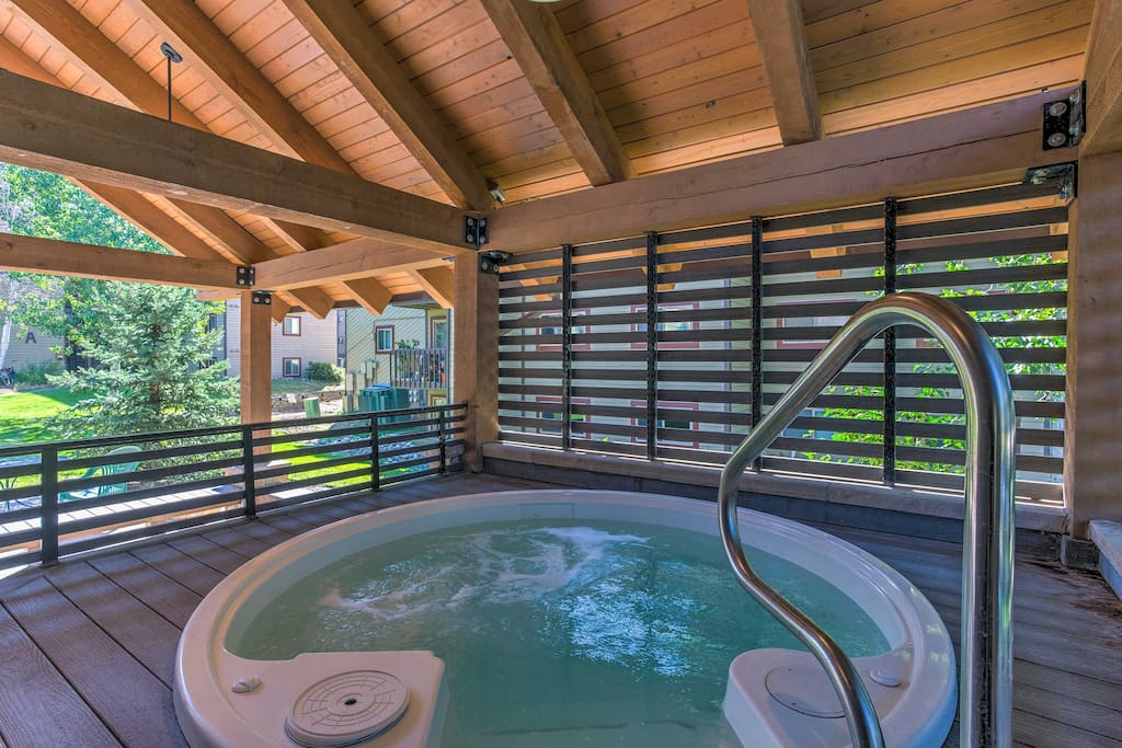 The condo features great amenities, including 2 hot tubs and a saltwater pool!