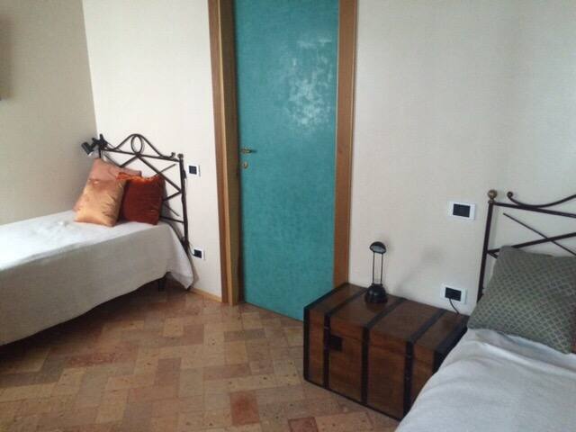 Peaceful apartment – located SALUTE gallery image 4