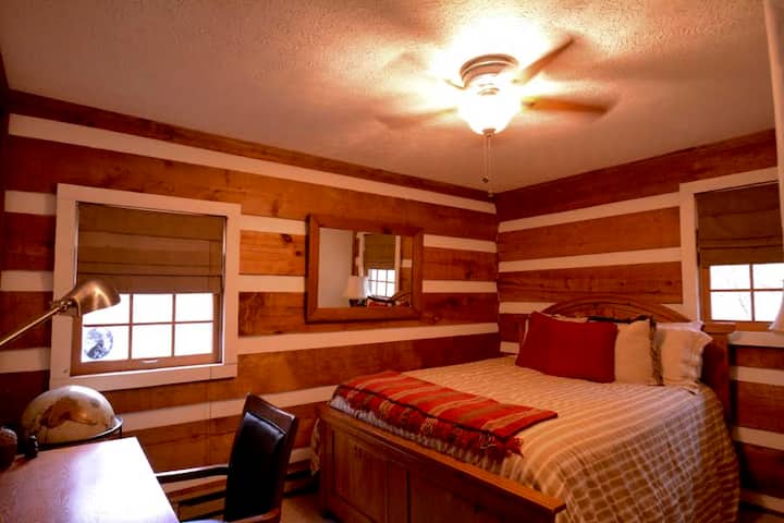 Habitación para huéspedes en la planta superior