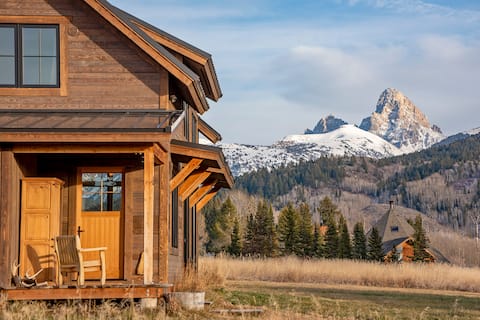 Teton Views and Minutes from Grand Targhee Resort!
