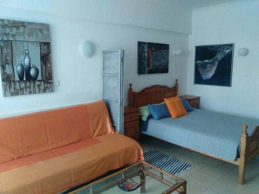 Estudio espacioso, luminoso y muy cómodo