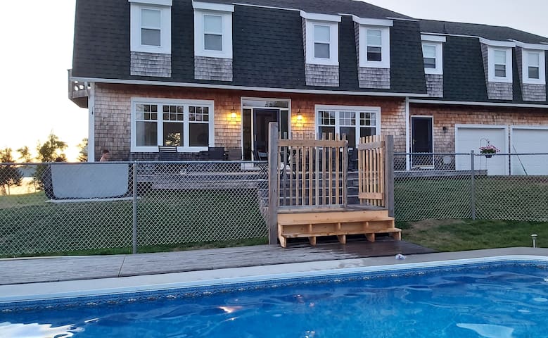 River’s Edge Retreat gallery image 2