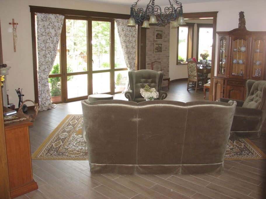 Salon dół