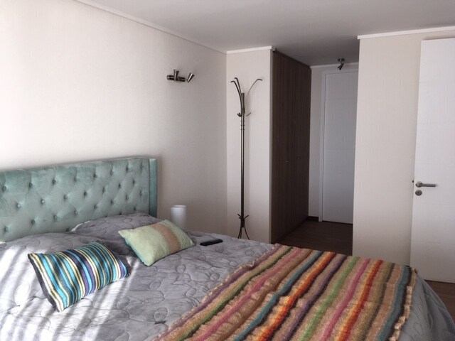 odijelo remek-djelo. Ima dodatni futon