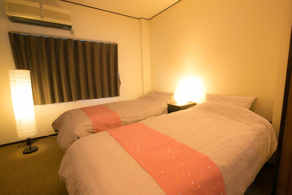 Bed Room!!
It's very comfortable!!