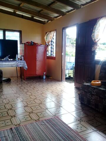 Seaview House With Tour