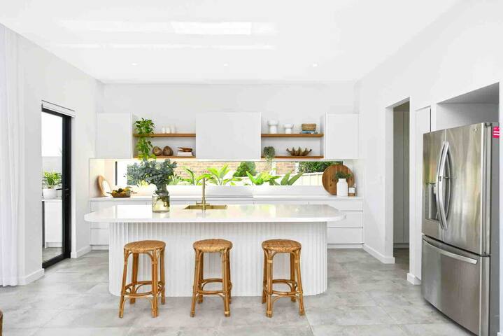 Brand new duplex close to beach gallery image 4