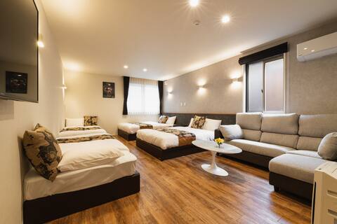 【37㎡】3mins to China Town/Free Wi-Fi/Kitchen/6 ppl