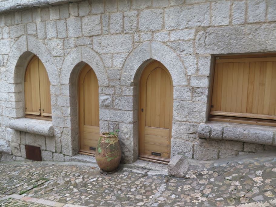 Façade