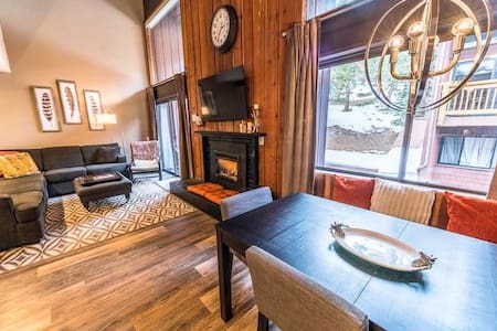 *Epic Condo Near Canyon Lodge*