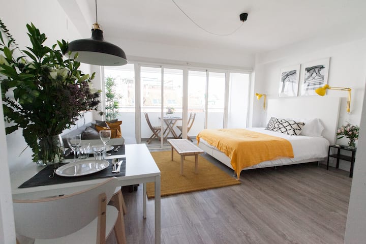 Gotoseville Stylish Studio With Terrace 302 - Sevilla