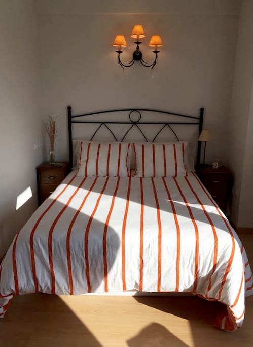 Cama de 135cm en el piso superior