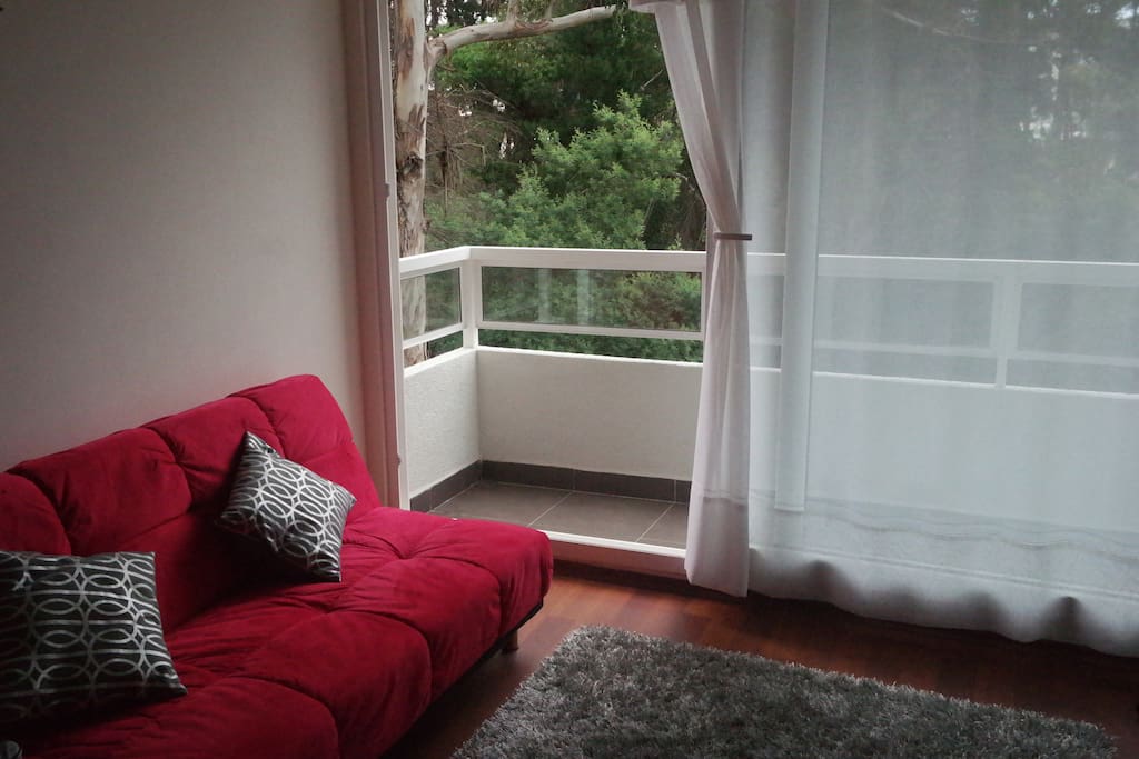 balcony