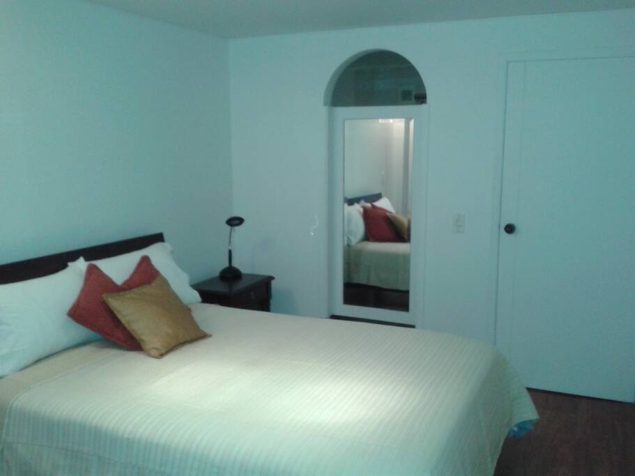 Door to the bathroom in the main bedroom