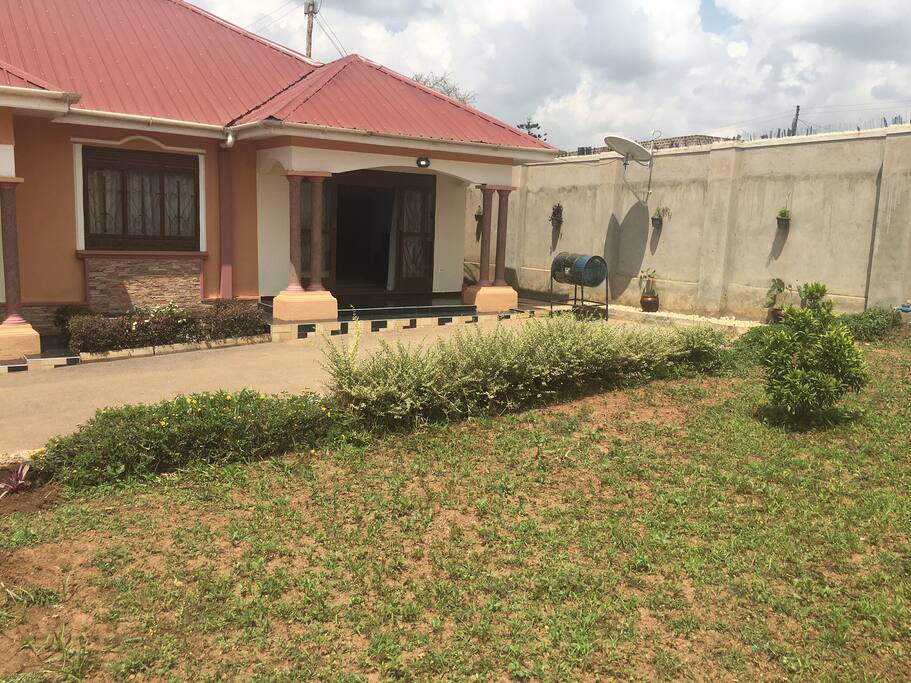 Upper house with oil drum Barbeque