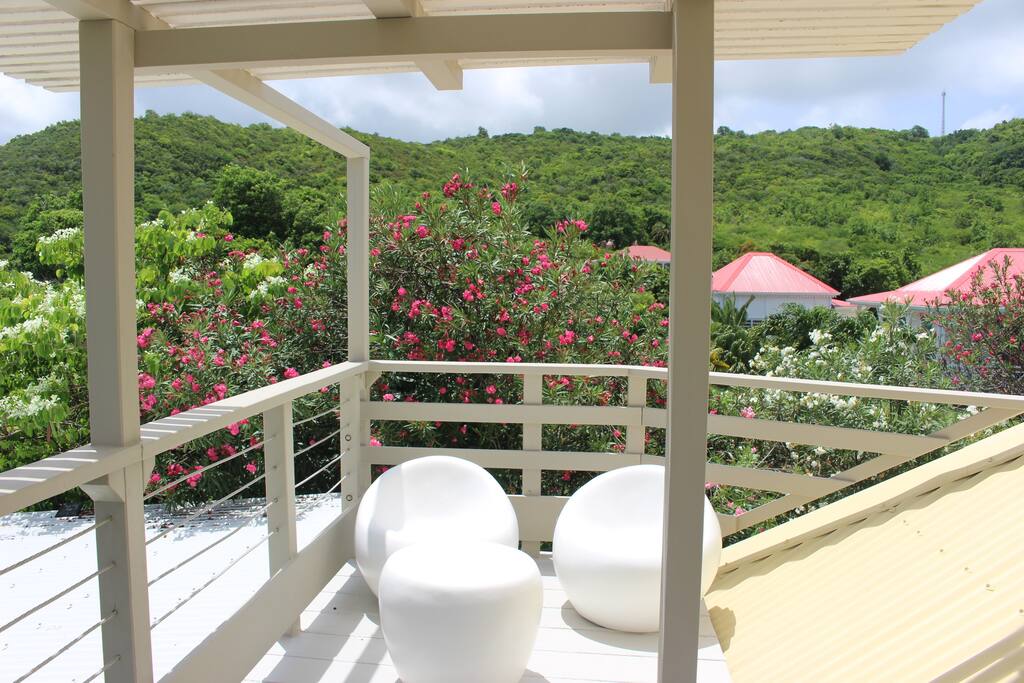 salon de jardin sur la terrasse