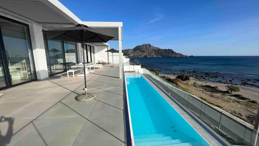 villa nostos Plakias beachfront sea view and pool gallery image 3