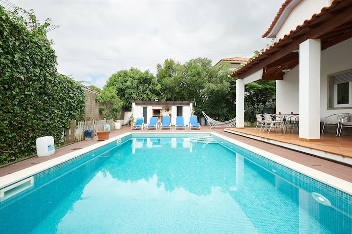 Beautiful family Villa with a pool