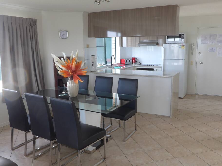 New Kitchen and Dining Suite