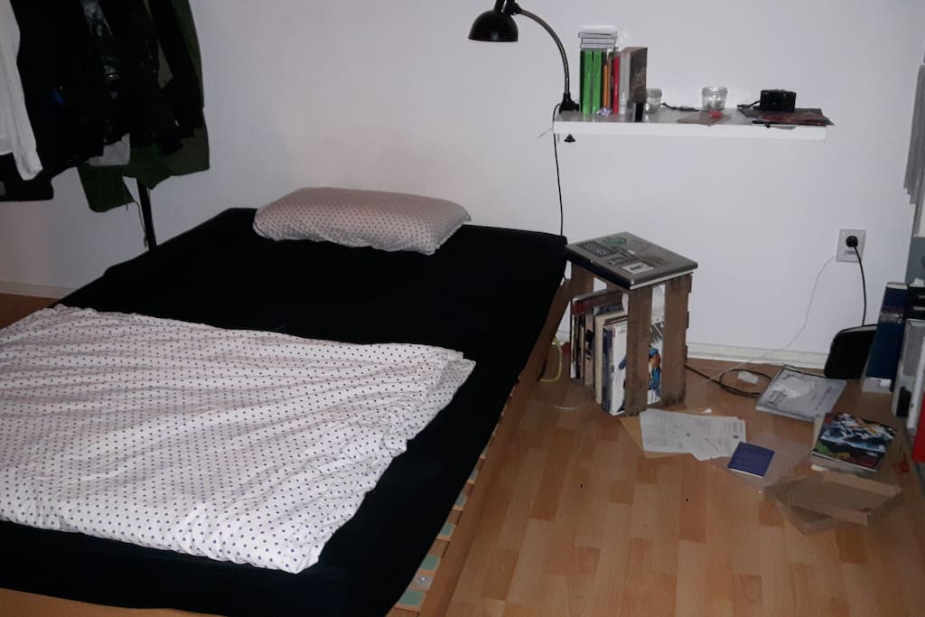 Sleeping room 1