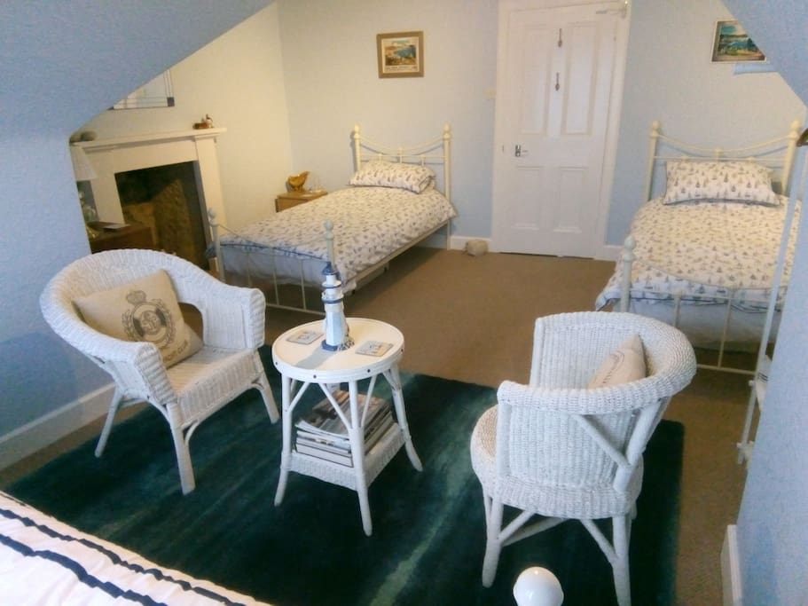 Triple room