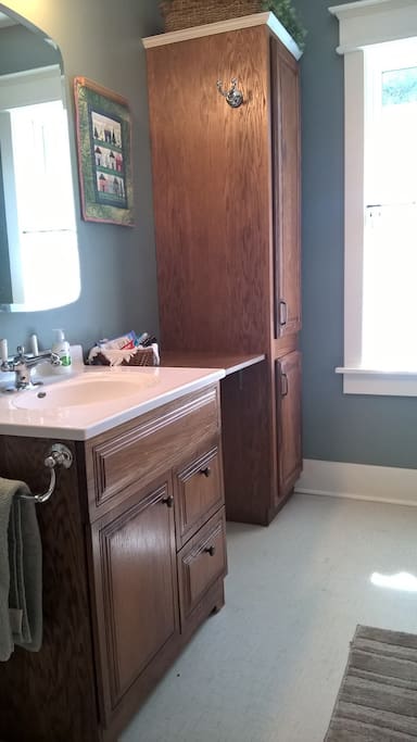 En suite bathroom