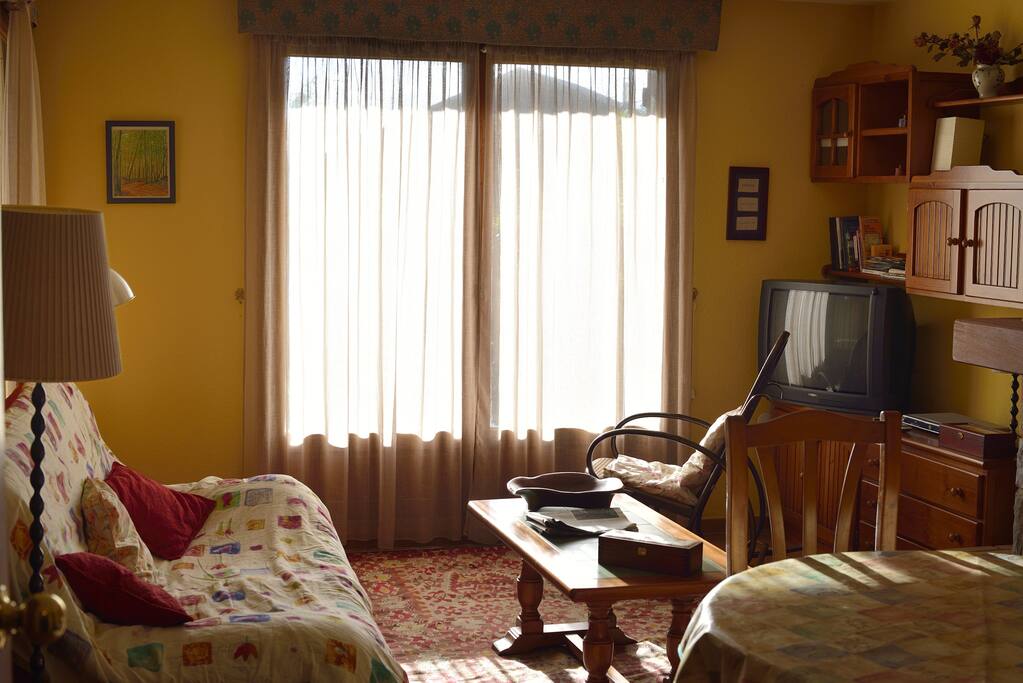 Estancia cómoda y luminosa.