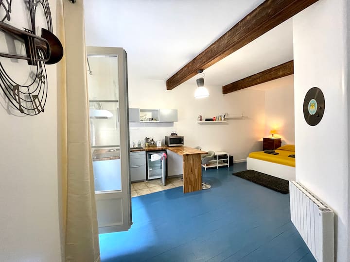 Confortable Studio Dans Le Centre Historique - Pézenas