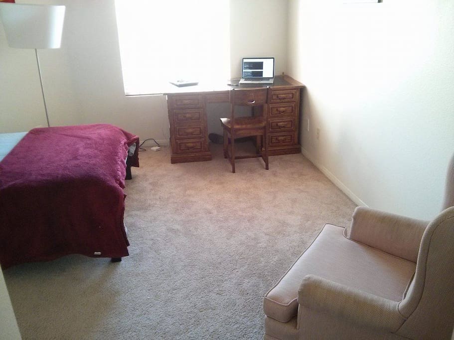 Nice desk