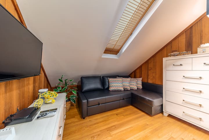 Loft bedroom with full sofabed