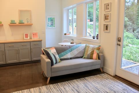 Private, New & Walkable to Haywood Rd & River Arts