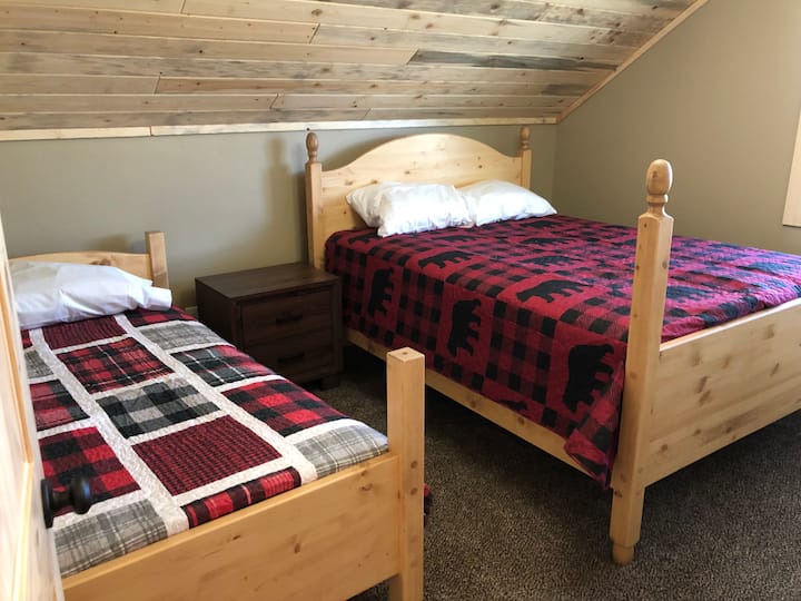 ห้องนอนชั้นบน