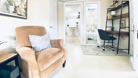 Top Airbnb: Cottage Oasis, Summerville in Augusta Richmond County Consolidated Government (Balance)