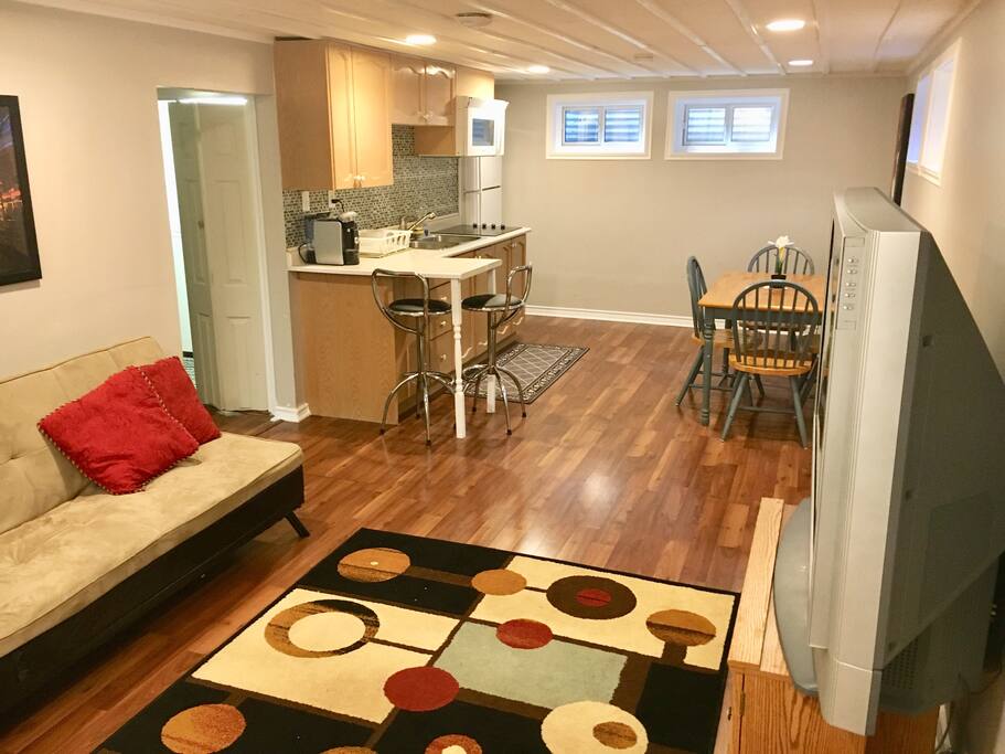 Living room & Kitchen