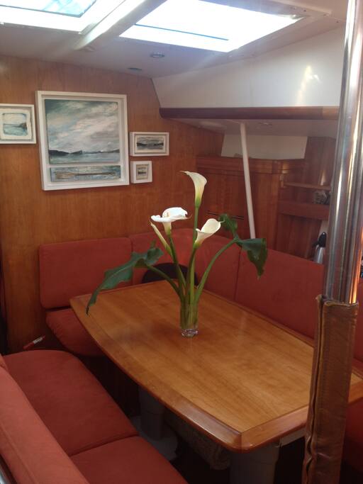 The shared saloon area