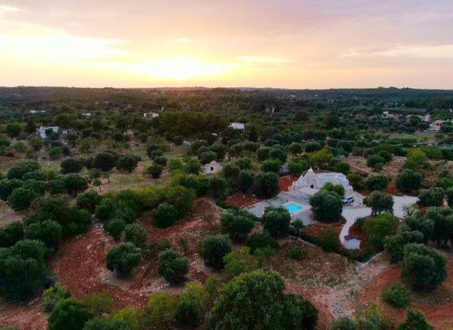 Trullo with swimming pool. Charme&relax gallery image 5
