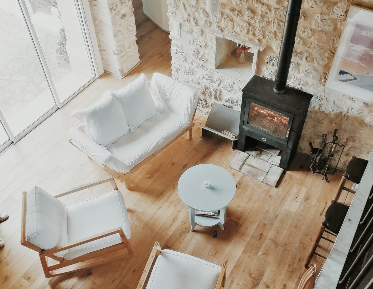 Top performing Airbnb: La Remise, private pool in Diocèse De Valence