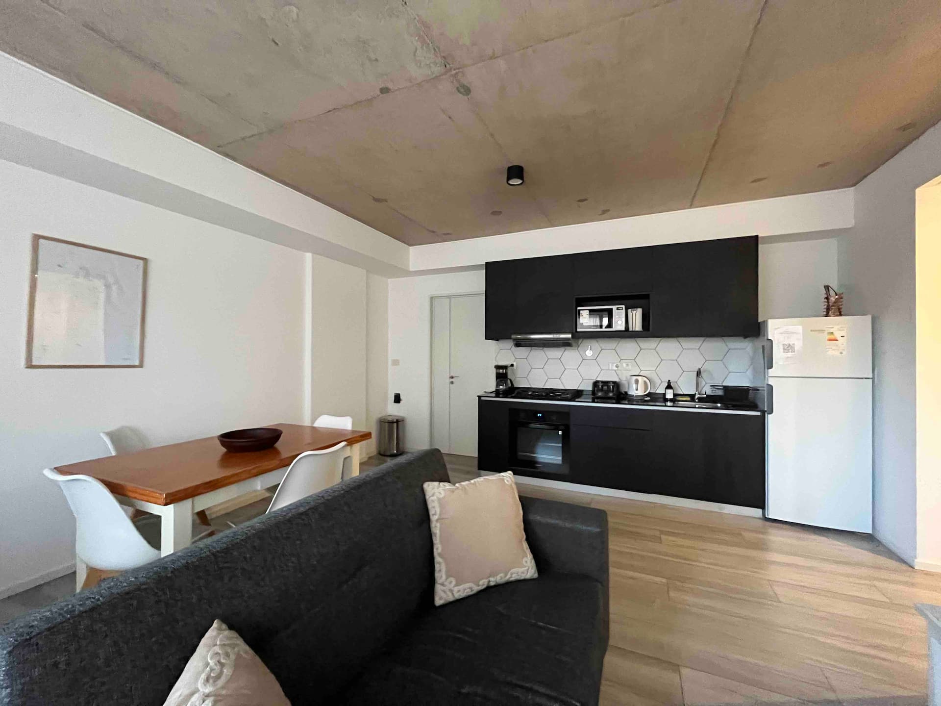 Apartamento novo com 2 quartos em Palermo Hollywood