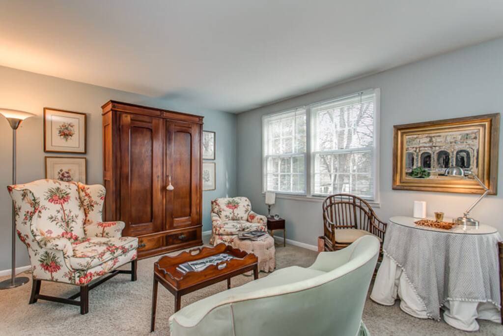 Bedroom sitting area