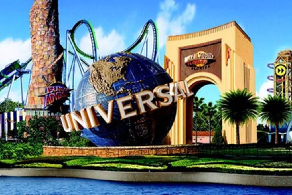 The Universal Studios Globe