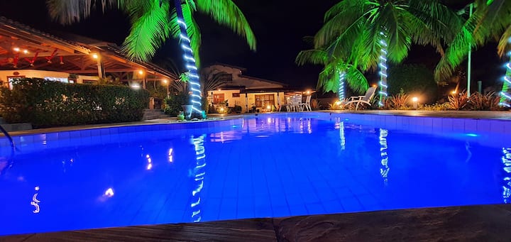 Casa 4 quartos, com piscina