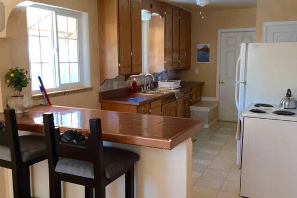 Clean kitchen with everything you need! (Except food, you need to bring your own!)