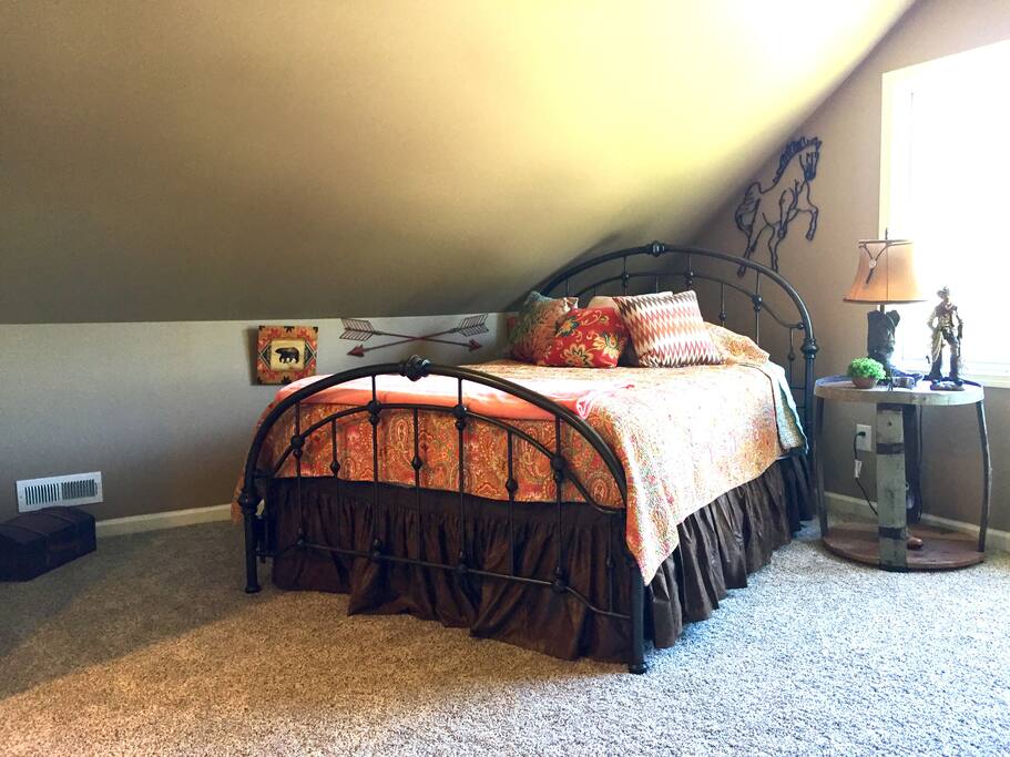 Spacious adult sleeping area