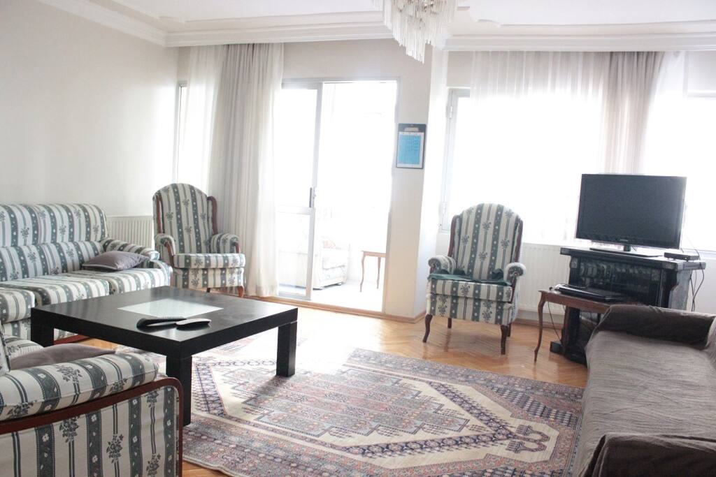 living room (oturma odası)