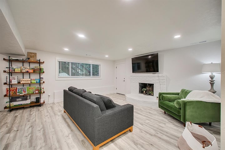 带沙发床的客厅