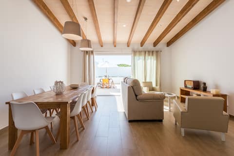 Beautiful House with pool- Special price couples