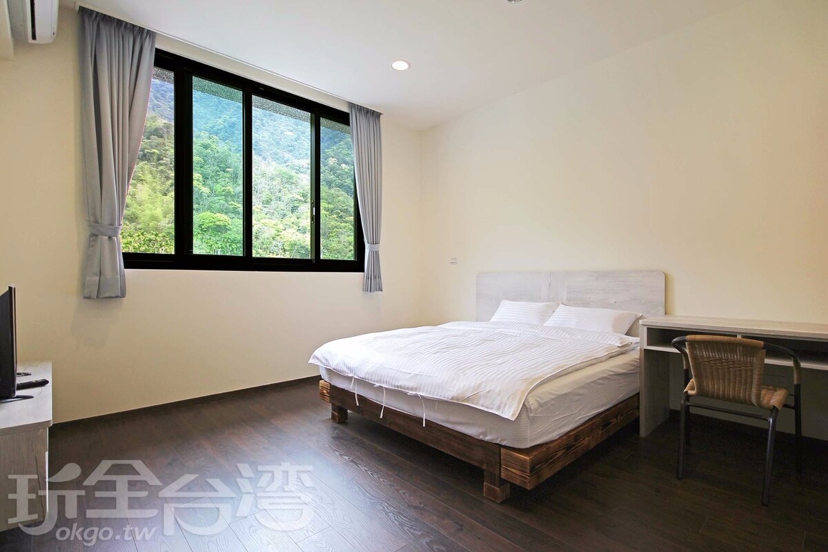 Двокреветна соба на вториот кат