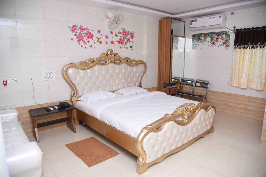 Suite Room