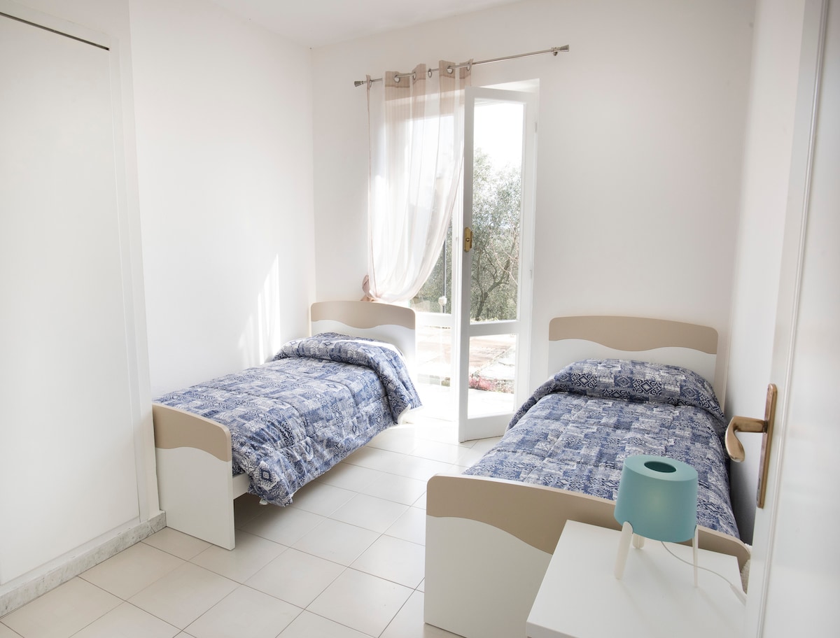 Საძინებელი ბაღით